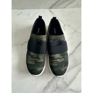 AETREX Women's Camo Arch Support Sneakers Size 8.5 NEW NWOB